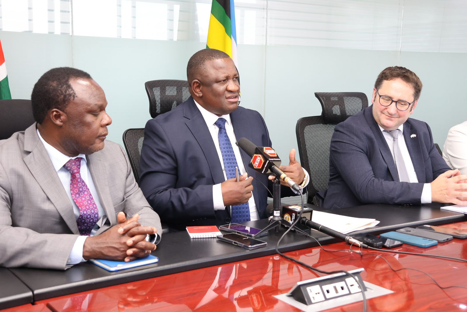 Cabinet Secretary for Investment, Trade and Industry, Salim Mvurya (Centre), speaking in Nairobi during a press briefing when he hosted the German delegation from the Federal State of Bavaria. 