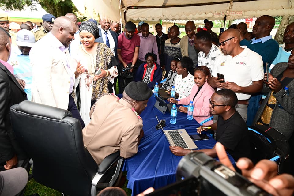 The Deputy Government Spokesperson, Mwanaisha Chidzuga,, Kericho Governor, Dr. Eric Mutai and Kericho County Commissioner, Gilbert Kitiyo, during official mass rollout of SHA/SHIF in Kericho County