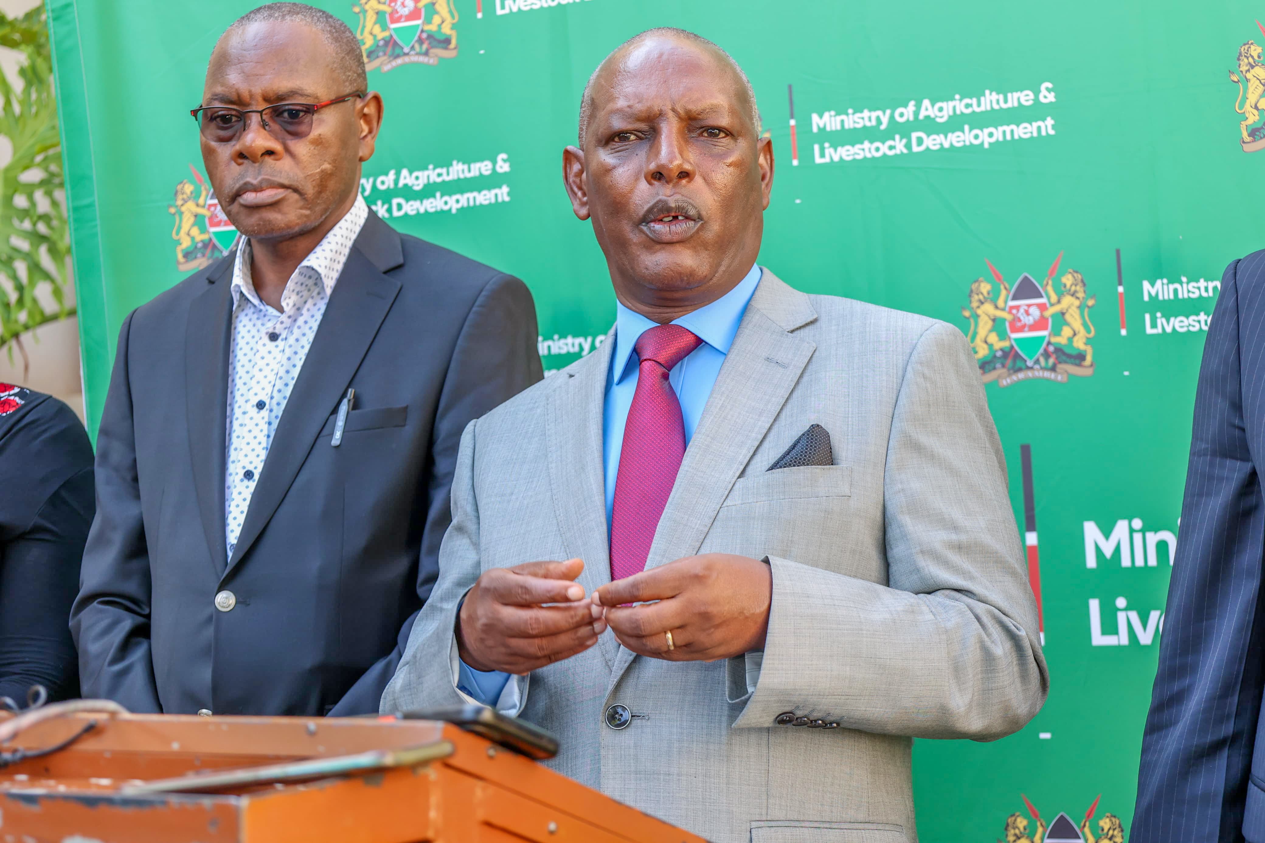 Former Agriculture and Livestock Development Cabinet Secretary (CS) Dr. Andrew Karanja (R) and the Director of Veterinary Services (DVS) Dr. Allan Azegele (L) during a media breakfast engagement. Photo/Gladys Njoka.