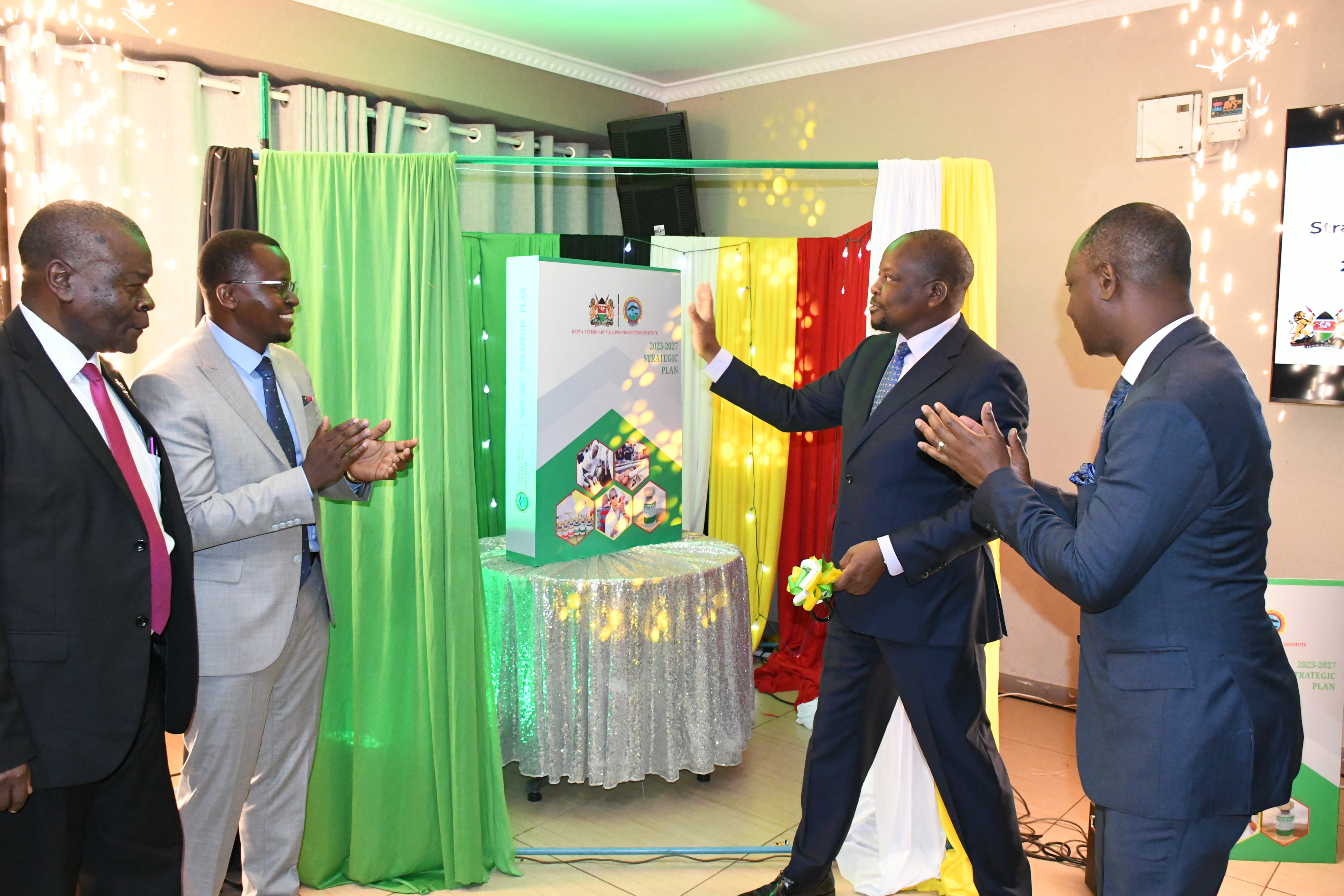 Agriculture and Livestock Development Cabinet Secretary Mutahi Kagwe (2nd right) and the Livestock Development Principal Secretary Jonathan Mueke(right) together with Kenya Veterinary Vaccines Production Institute presiding Board Chairman, Dr Daniel Mugangai(extreme left) and the institutes Managing Director Dr Alex Sabuni unveil the 2023-2027 KEVEVAPI Strategic Plan at the FK resort in Nyeri.