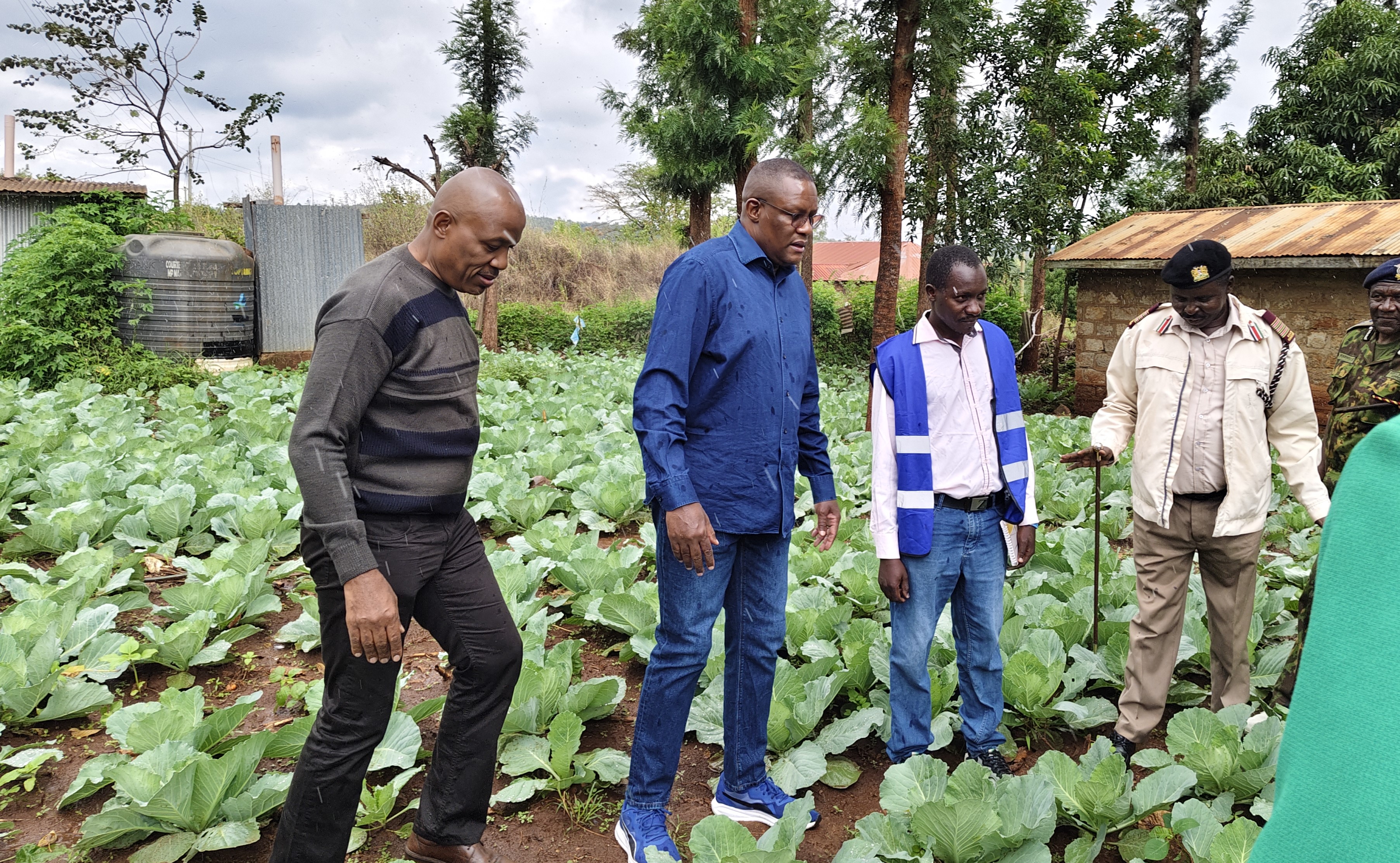 Eliud Owalo inspects Maragua Ridge project in Murang’a County.