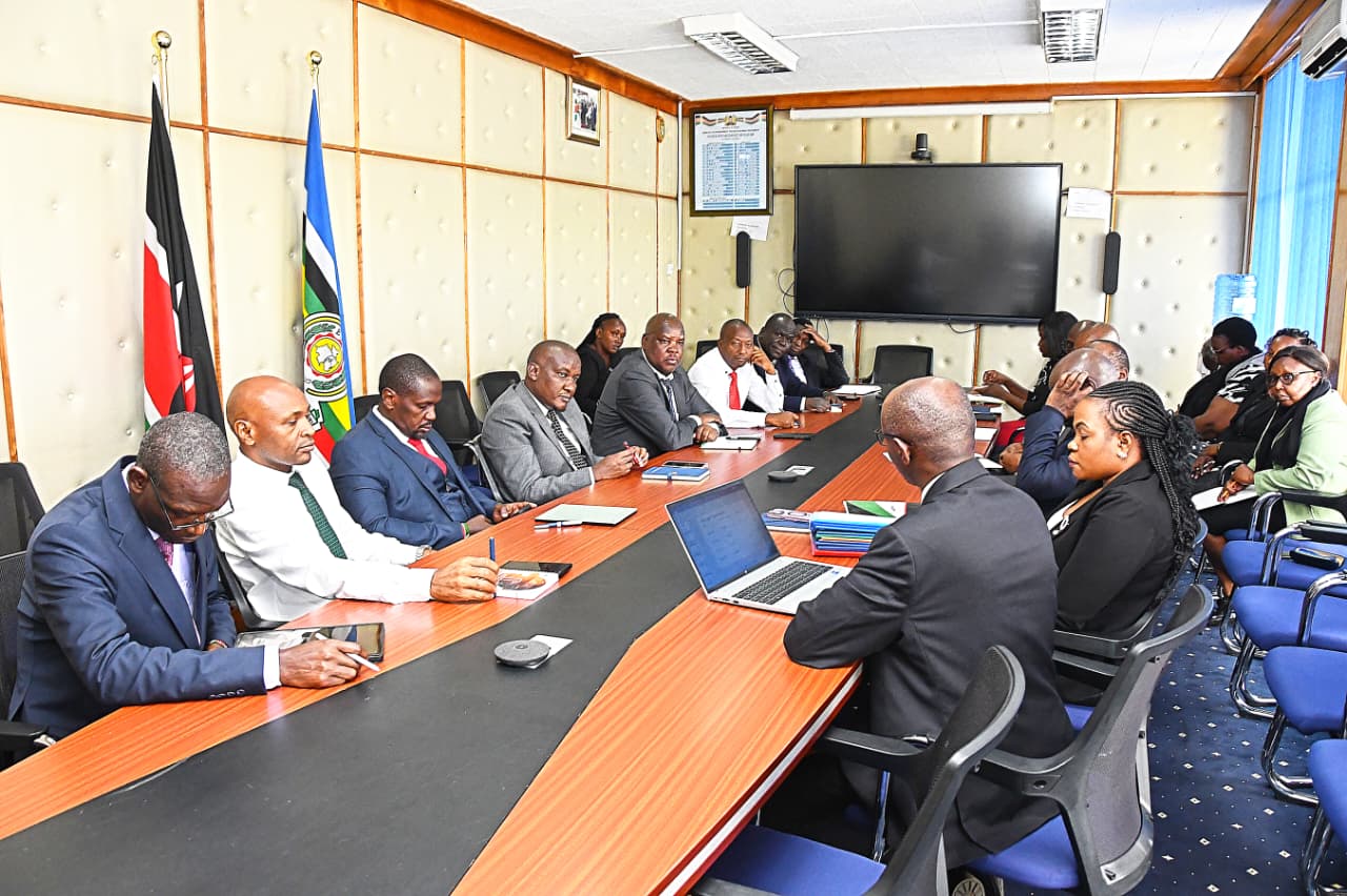 Principal Secretary (PS) for the State Department for Irrigation CPA Ephantus Kimotho (centre) with Secretary Irrigation Infrastructure Development and Management Eng. Vincent Kabuti (left) and Irrigation Secretary (Programmes) Eng. Michael Thuita at Maji House, Nairobi.