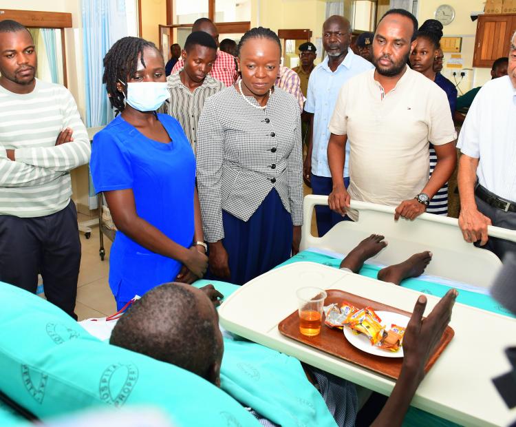 Cabinet Secretary (CS) for Health Dr Deborah Mulongo Barasa (Third L) visits patients in the Renal unit at Coast General Teaching and Referral Hospital (CGTRH) during her Coast region health facility evaluation tour. Photo/Andrew Hinga