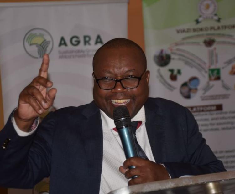 Director of Crop Resources Management in the State Department for Agriculture and Livestock Development, Mr Douglas Kangi. He says  the government has set several initiatives and regulations for potato packaging and selling of potatoes in kilograms, which have helped farmers maximize profits from their produce.  Picture/Anne Mwale