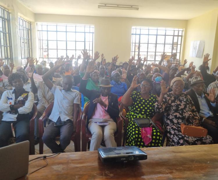 A group of informal settlers from Daraja Mbili, Marani and Keumbu areas in Kisii attending a stakeholder engagement exercise in Marani Sub County, Kisii County 