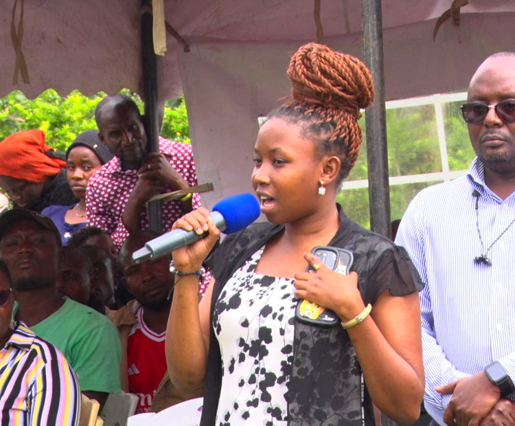 Stacy Rioba from Kuria West Sub-County speaking during a groundbreaking ceremony to establish a Sickle cell hospital by Grace Mission of Compassion charity organisation in partnership with Migori County. She has been battling SCD since she was young, but the fight and zeal in her, the support from her parents and caregiver have made her a sickle cell warrior. Photo/Makokha Khaoya.