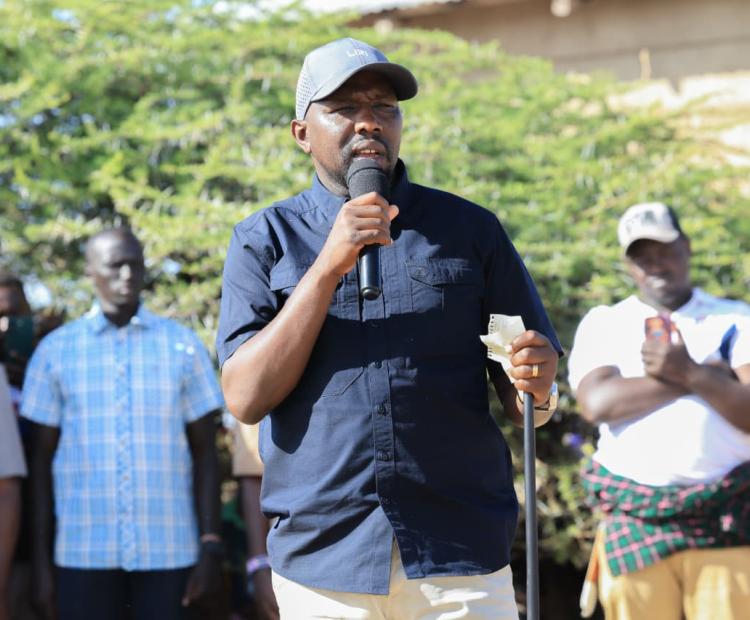 Interior Cabinet Secretary Kipchumba Murkomen addressing residents of Kurum village in Laikipia North Sub-County where he announced a police operation to flush out armed bandits from the nearby Mukogodo forest. PHOTO: MARTIN MUNYI/KNA